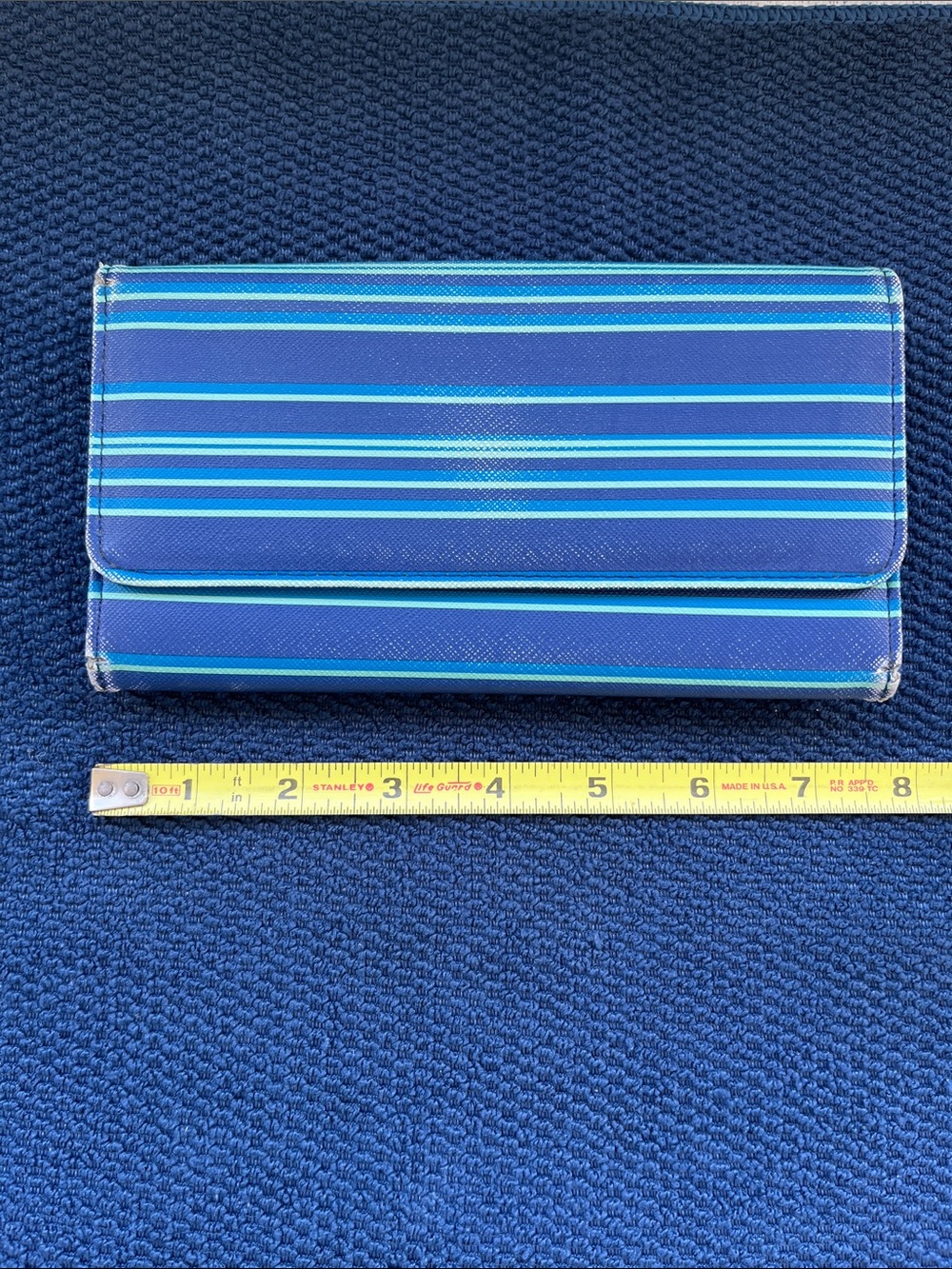 Trifold blue-Striped clutch wallet